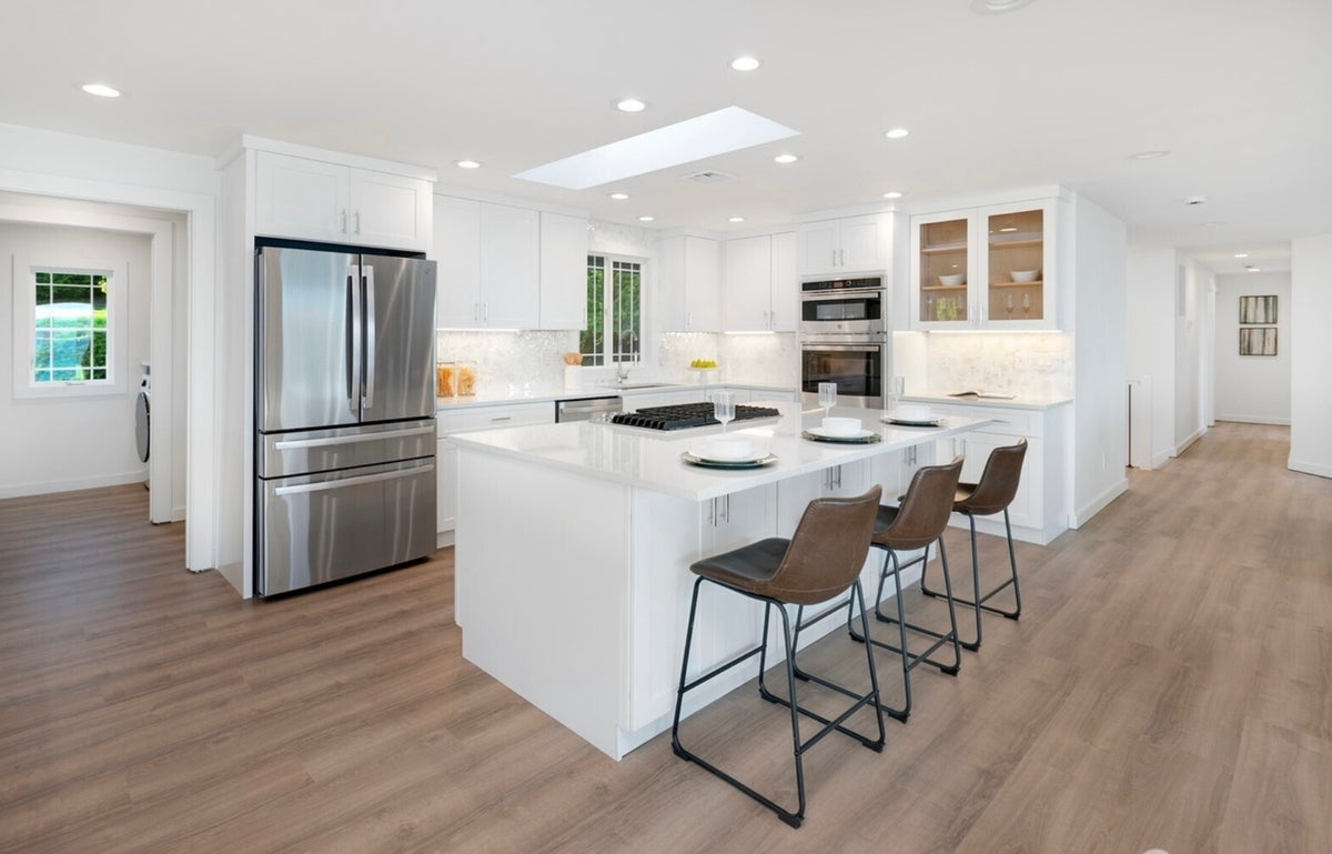 Kitchen Caption