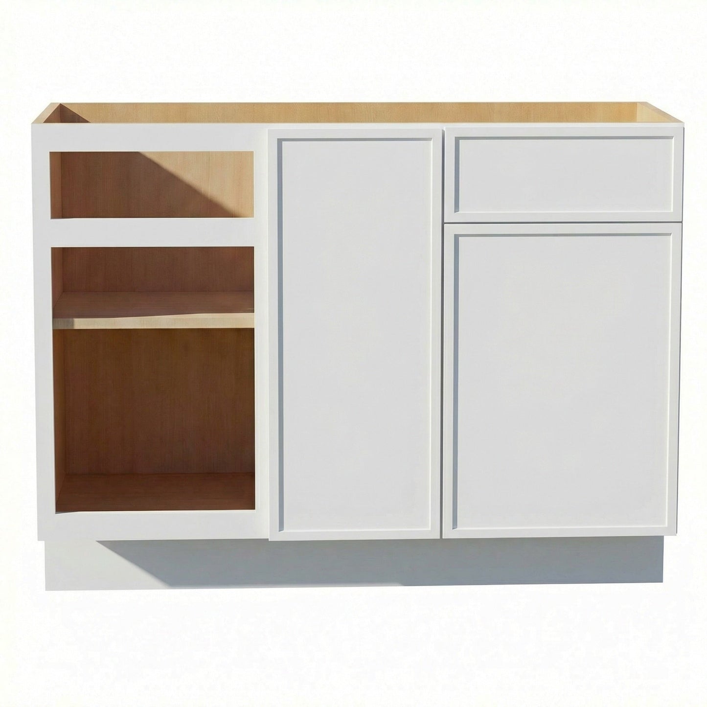 Slim Shaker Corner Base Cabinet 45" (BBC45-48) · Slim - Frost - Hero